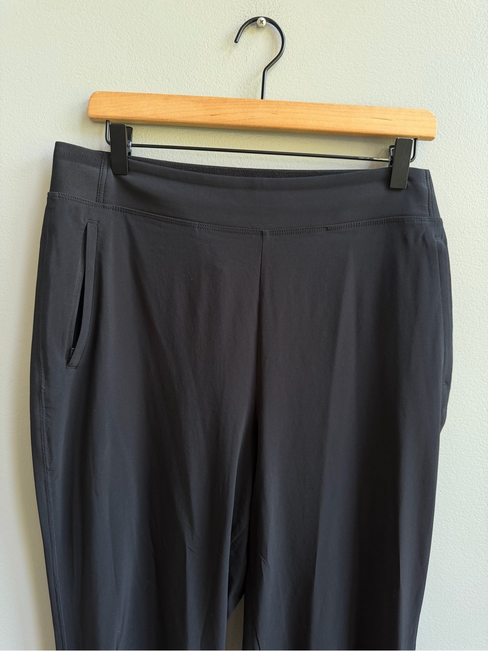 Athleta Brooklyn Heights Jogger Pants with Zippers Black Size 12 - Picture 5 of 14